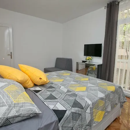 Downtown Kole Apartment Zadar